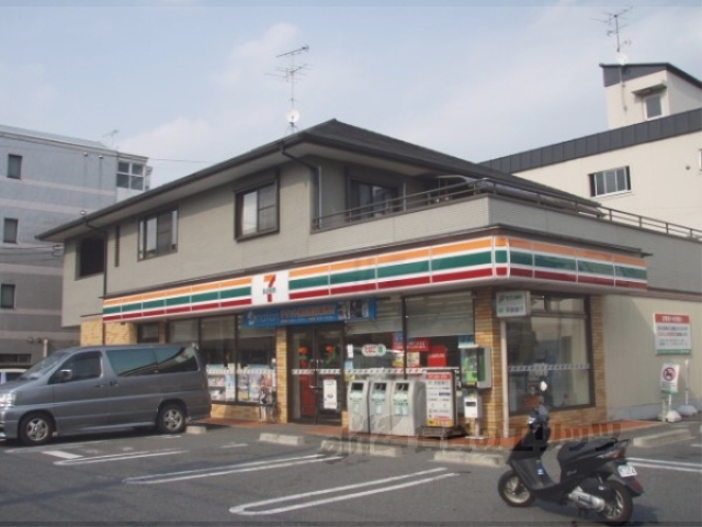 コンビニ　セブンイレブン山科椥辻店（コンビニ）まで500m