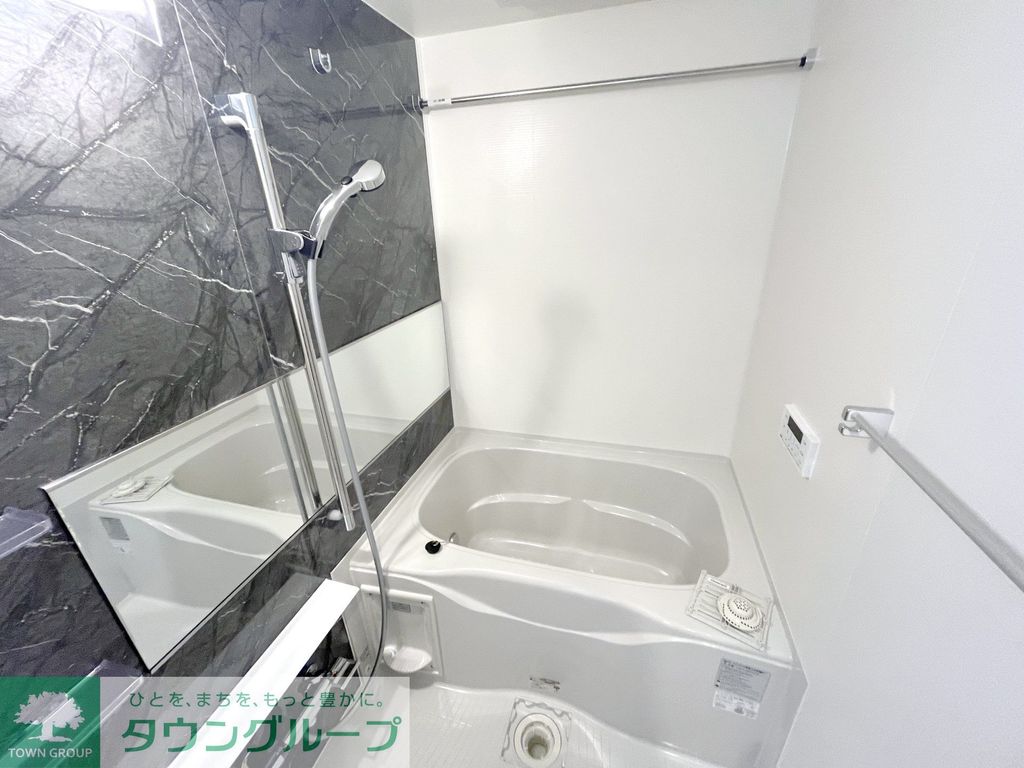 バス・シャワールーム　バス