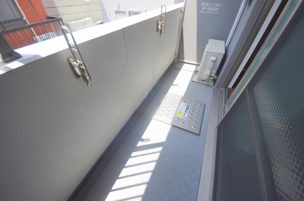 バルコニー　バルコニー