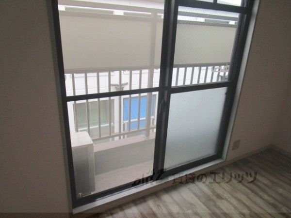 バルコニー　ベランダ