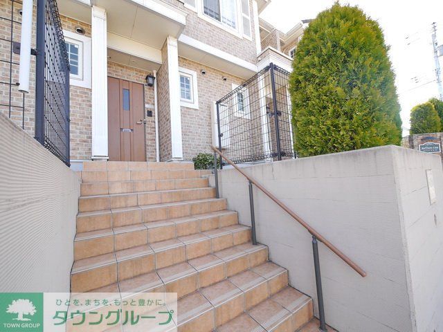 エントランス　庭