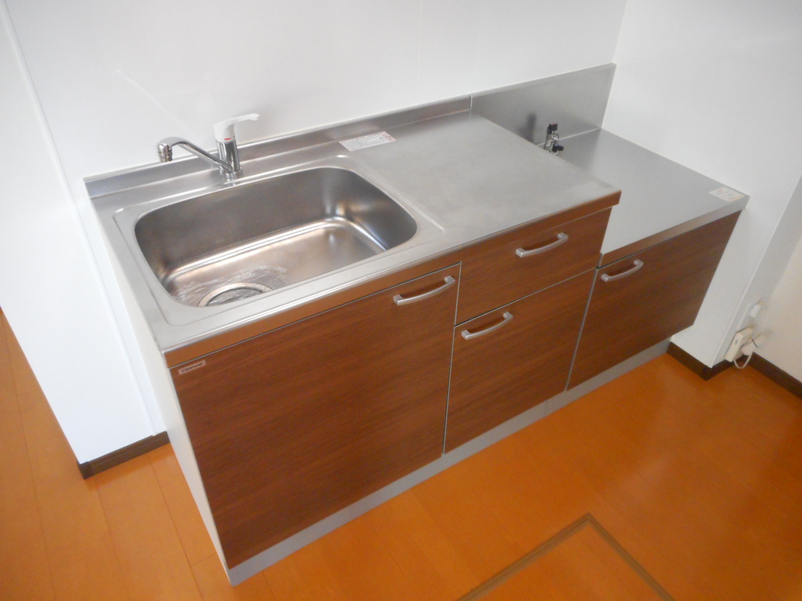 キッチン　他号室モデル写真