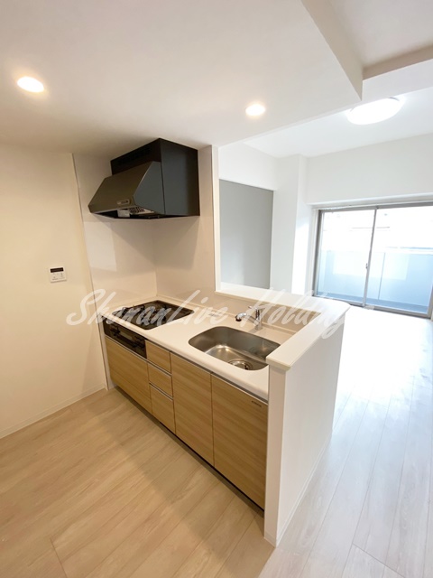 キッチン　ガス3口システムキッチン♪