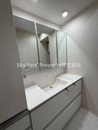 洗面設備　洗面所です