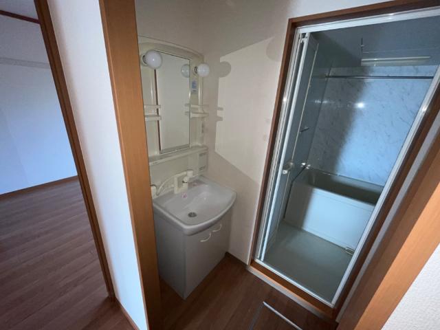 洗面設備　洗髪洗面化粧台