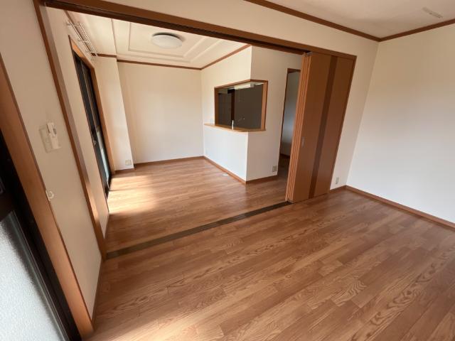 居室・リビング　リビング