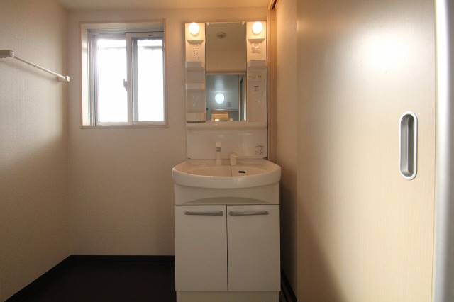 洗面設備　※４０３号室参照