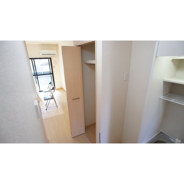 収納　クローゼット