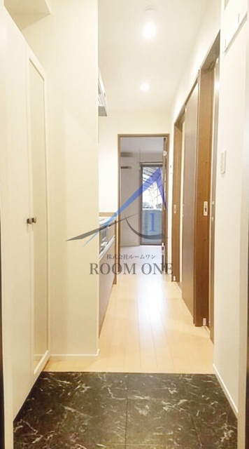 玄関　玄関です。