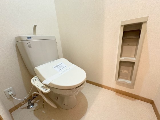 トイレ　※別部屋の写真です