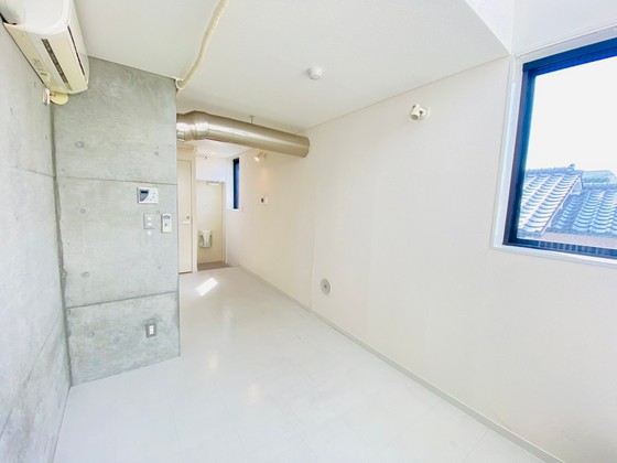 居室・リビング　※別部屋の写真です