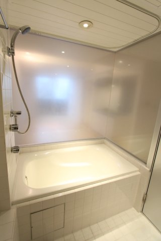 バス・シャワールーム　バス※別部屋参考写真
