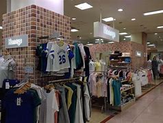 ショッピングセンター　ハニーズ金沢店（ショッピングセンター）まで620m