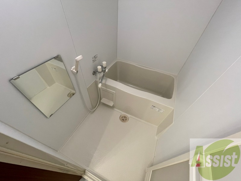 バス・シャワールーム　お風呂です。ゆっくりお風呂につかるのも体に良いですね～