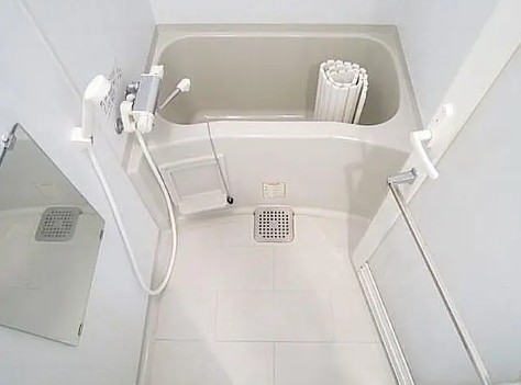 バス・シャワールーム　風呂