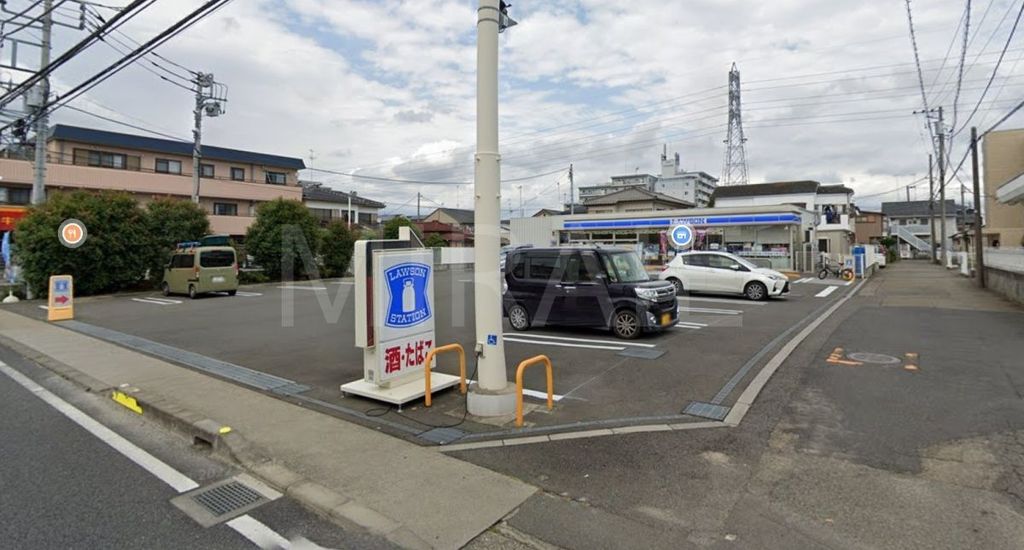 コンビニ　ローソン大和深見店（コンビニ）まで270m