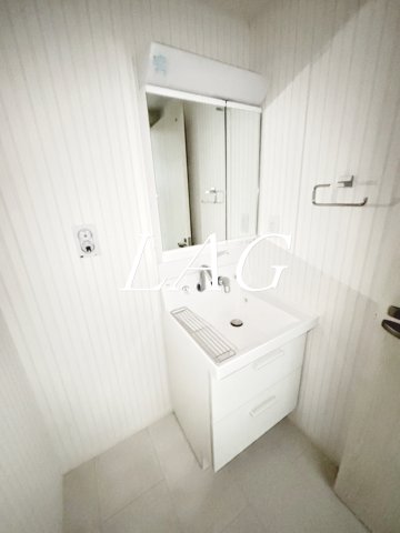 洗面設備　洗面台です。