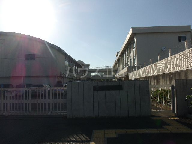 中学校　相模原市立新町中学校（中学校）まで651m