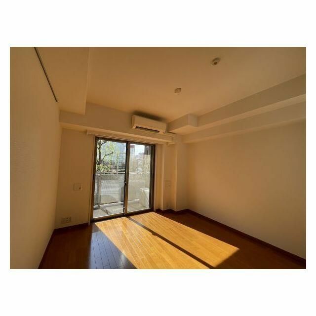 居室・リビング　※別部屋参考写真