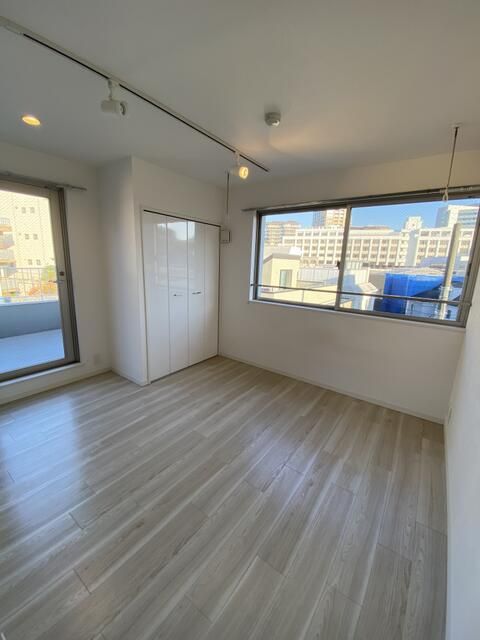 居室・リビング　※別部屋参考写真