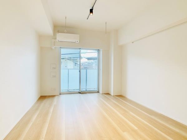 居室・リビング　ゆったり過ごせる居間です