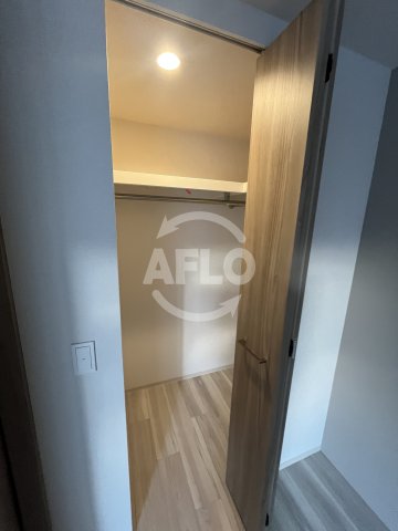 収納　プレサンス東淀川駅前プローシェ　クローゼット