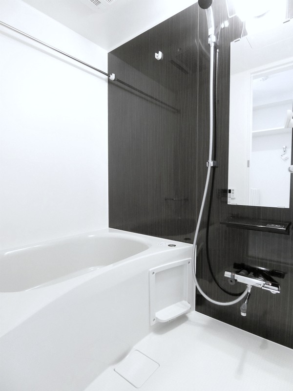 バス・シャワールーム　風呂