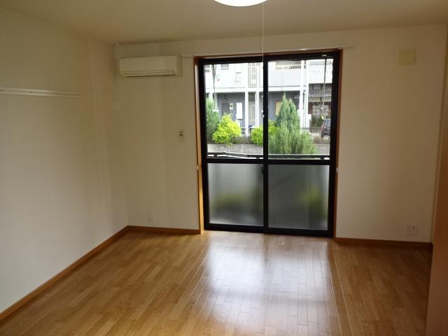 居室・リビング　室内（イメージ）