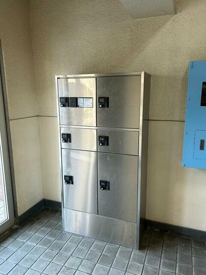 その他　宅配ＢＯＸあります。