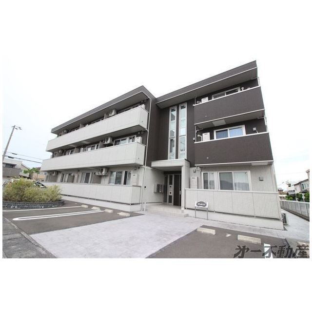 エントランス　建物外観