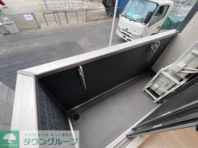 バルコニー　バルコニー