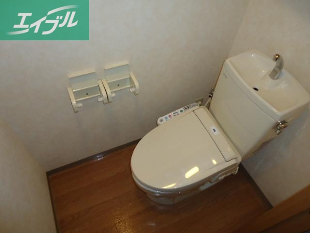 トイレ　シャワー付トイレ