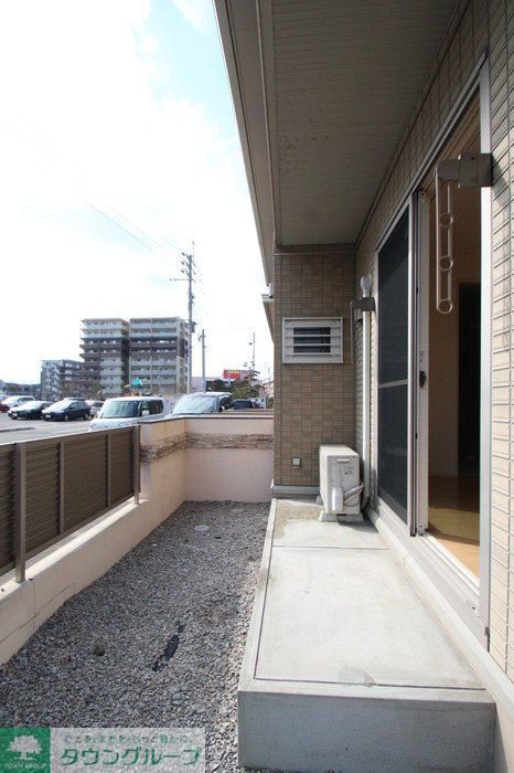 庭　バルコニー