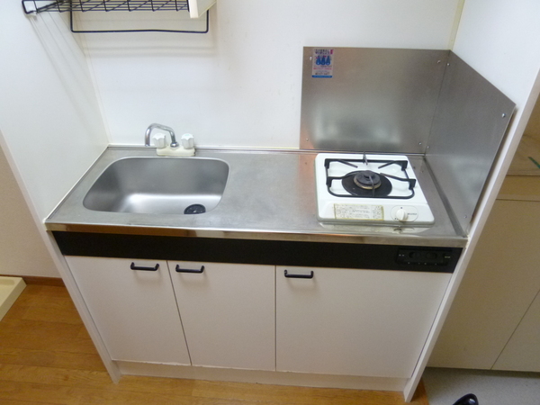 キッチン　ガスコンロ付きのキッチンです！