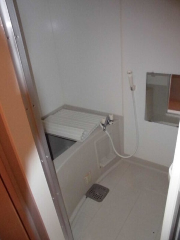 バス・シャワールーム　図面と現状に相違がある場合には現状を優先