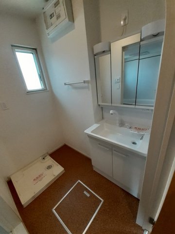 洗面設備　洗面所です