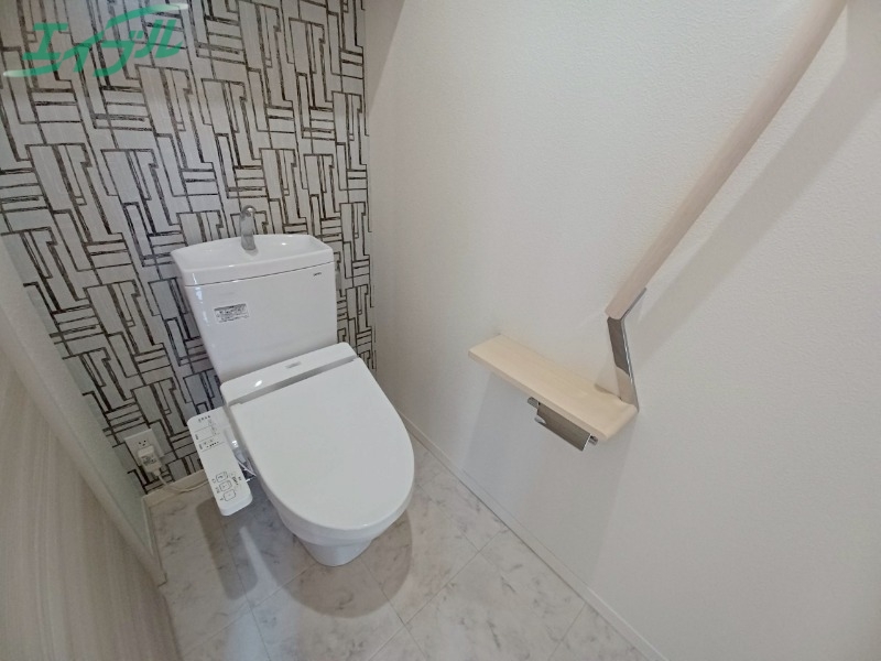 トイレ　※同棟別部屋の写真です