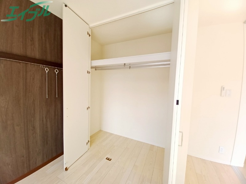 収納　※同棟別部屋の写真です