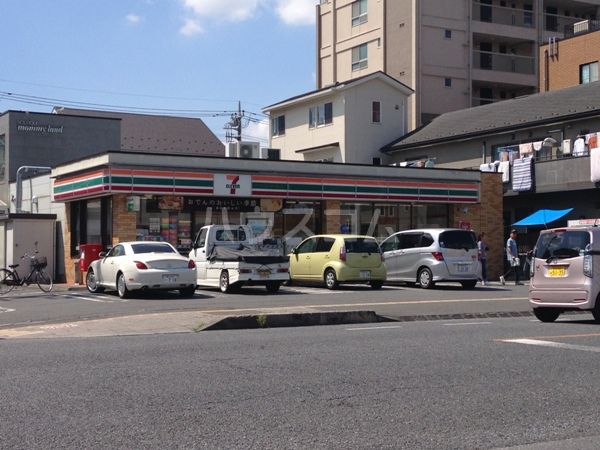 コンビニ　セブン-イレブン所沢緑町４丁目店（コンビニ）まで270m