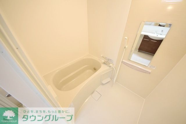 バス・シャワールーム　追い焚き機能付バスルーム