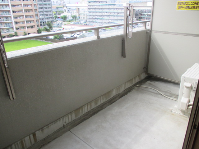 バルコニー　バルコニーがあります