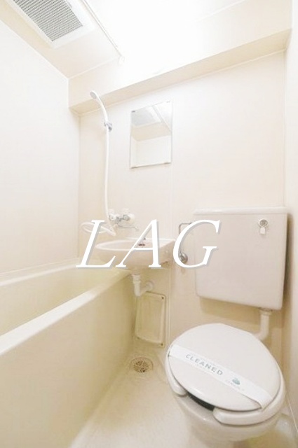 バス・シャワールーム　お風呂です。