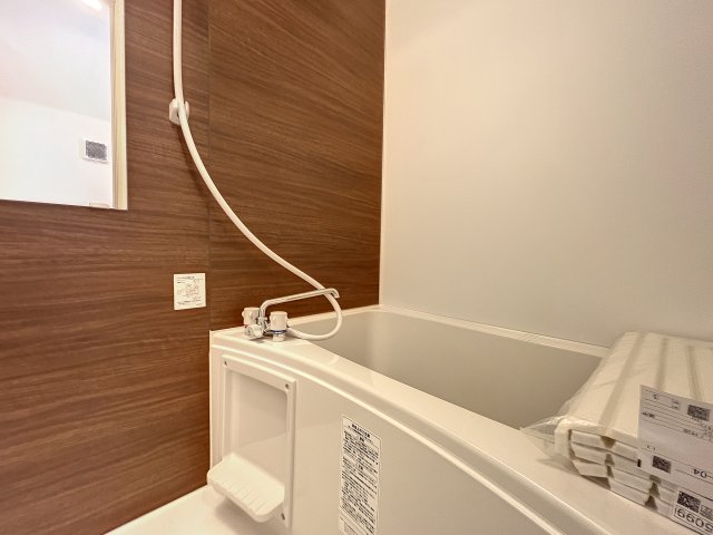 バス・シャワールーム　バスルーム