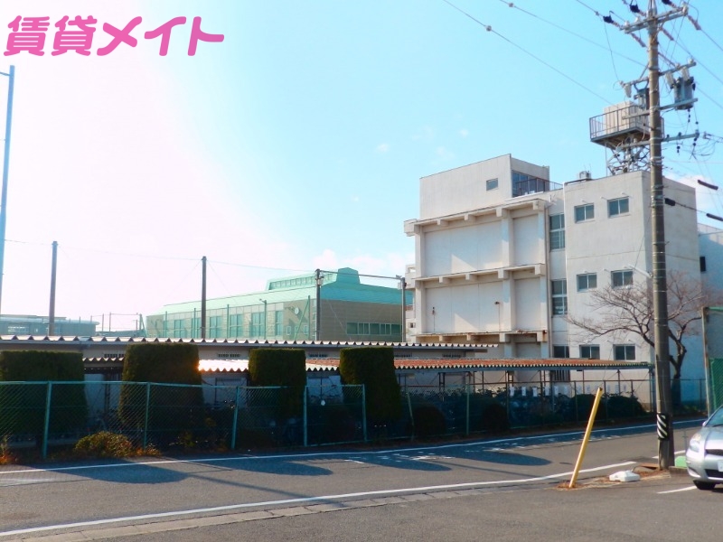 中学校　川越町立川越中学校（中学校）まで1224m