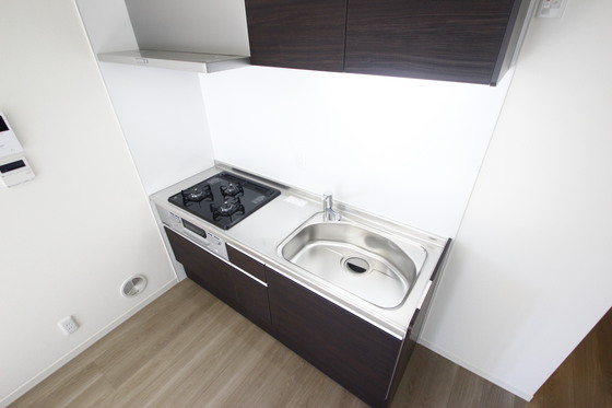 キッチン　※掲載写真は同マンション別部屋参考写真となります。