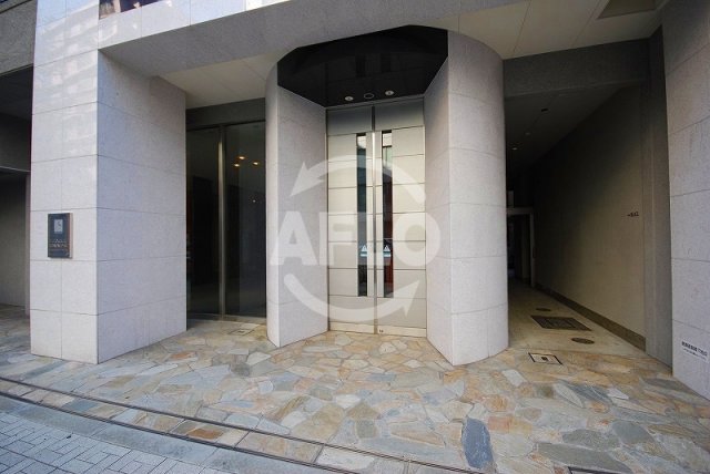 エントランス　レジディア心斎橋ウエスト　エントランス