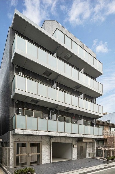 建物外観　外観は落ち着いています