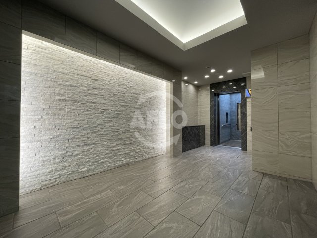 ロビー　ウェルホームズ靭公園　ロビー