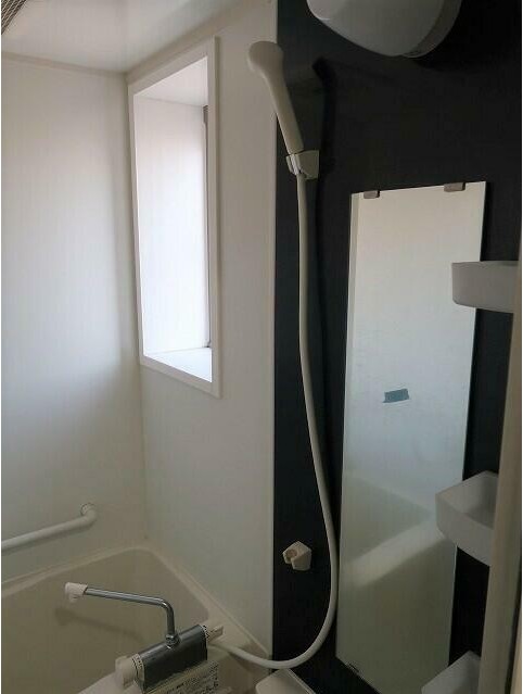 バス・シャワールーム　日々の疲れを癒すお風呂です♪