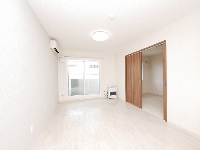 居室・リビング　リビングです☆